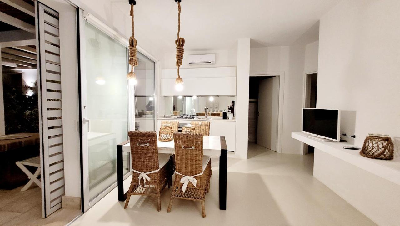 ファヴィニャーナCasa Mirellaアパートメント エクステリア 写真