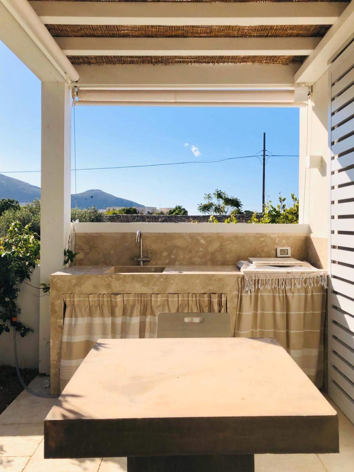 ファヴィニャーナCasa Mirellaアパートメント エクステリア 写真